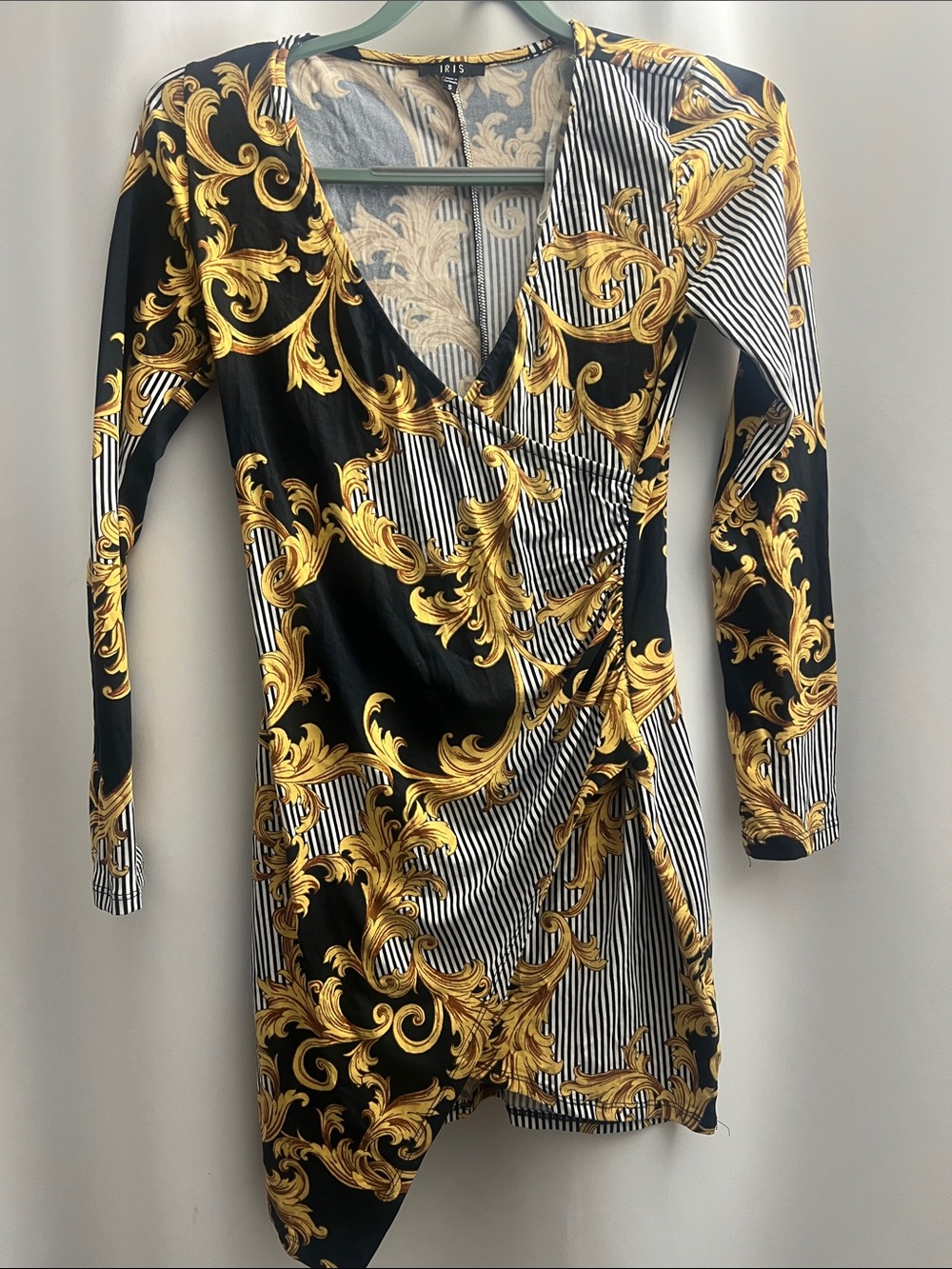 iris Black and Gold Baroque Wrap Dress

    Bundle discount available 💕